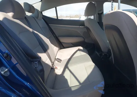 2017 Hyundai Elantra Se из США, поврежденный, VIN 5NPD84LF2HH158355